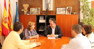 El Ayuntamiento de Benicàssim y la Diputación colaborarán para el fomento de la empleabilidad local El Ayuntamiento de Benicàssim y la Diputación colaborarán para el fomento de la empleabilidad local