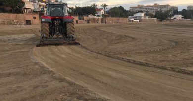 Arranca la preparación de las playas para la temporada en Benicàssim Arranca la preparación de las playas para la temporada en Benicàssim