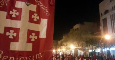 Trasladada la tamborà de Semana Santa al polideportivo de Benicàssim Trasladada la tamborà de Semana Santa al polideportivo de Benicàssim